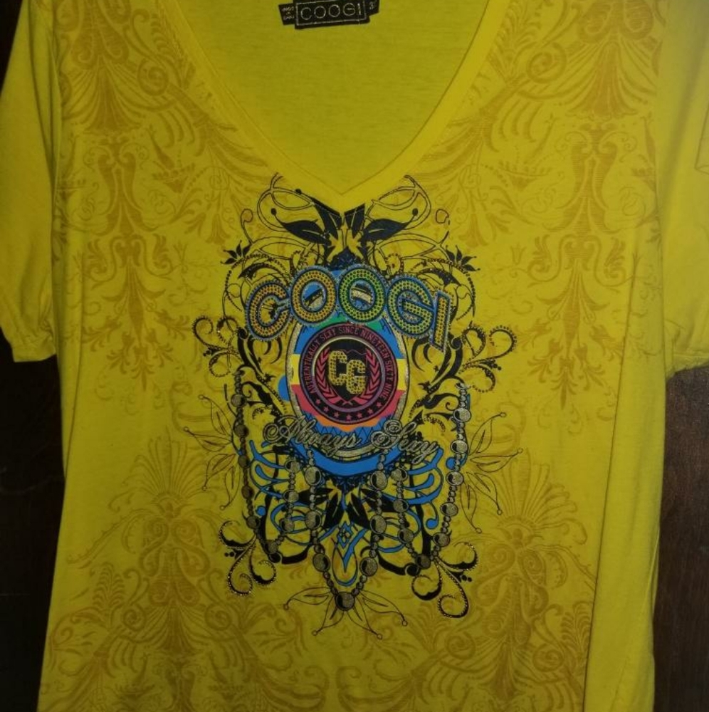 3x V-neck Coogi light weight tee shirt with rhinestones.